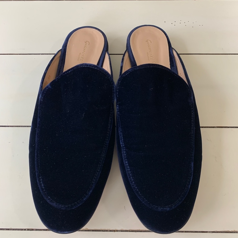 GIANVITO ROSSI BLUE VELVET PALAU MULES SZ 9